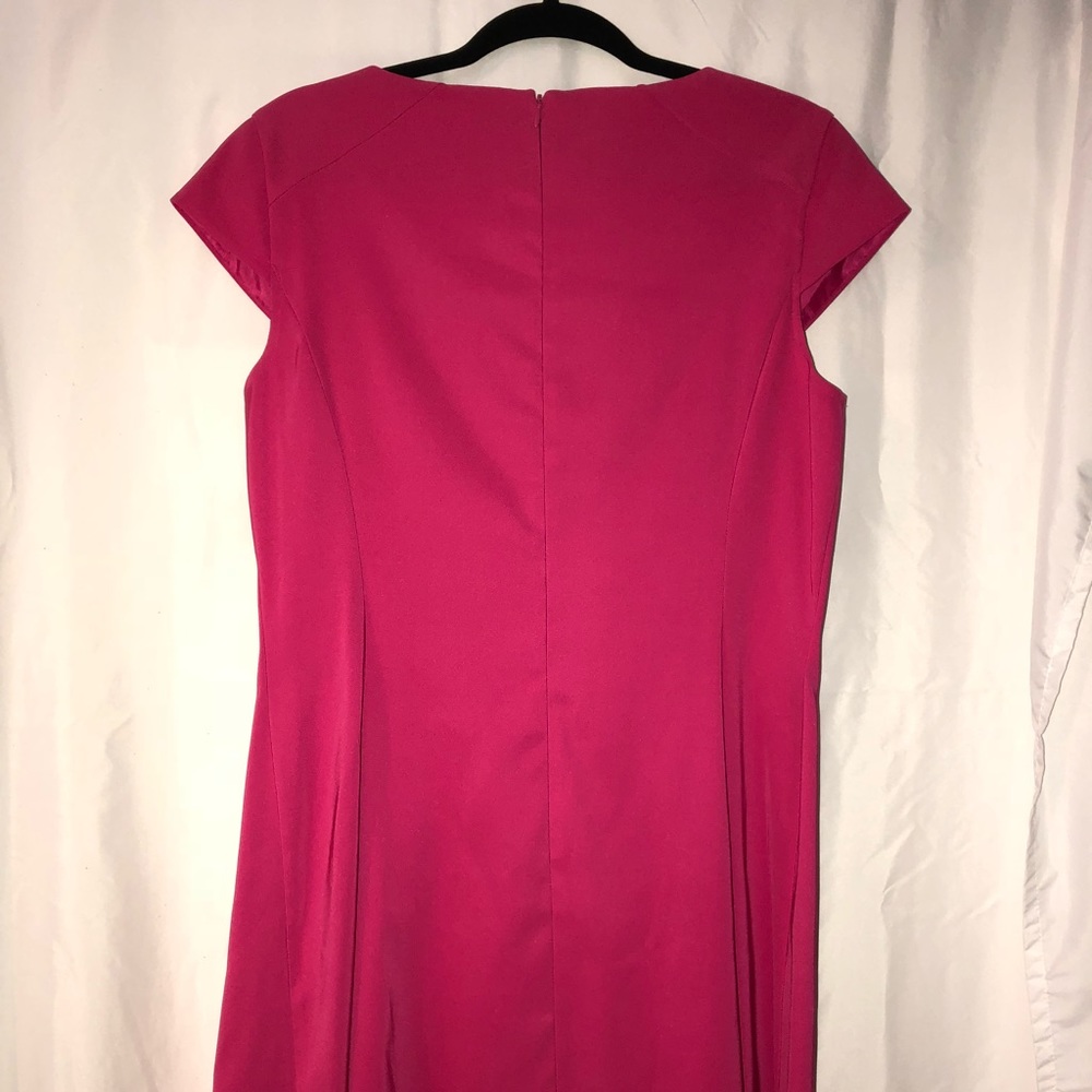 Pink dress - Picture 3 of 4
